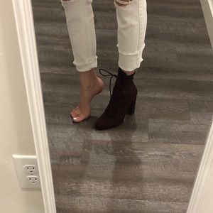 Steve Madden Elley Lace up block heels